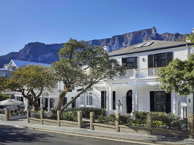 Cape Cadogan Boutique Hotel