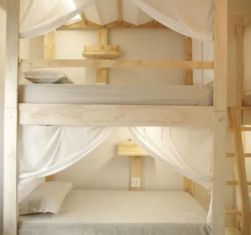 MOY Guesthouse & Backpackers
