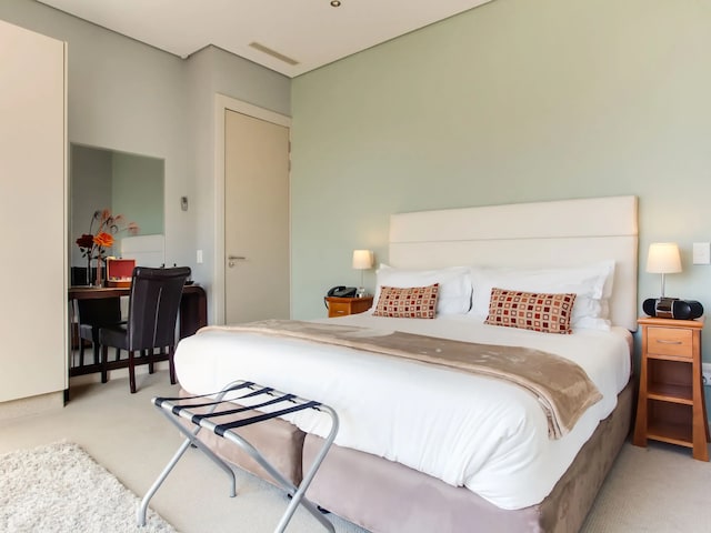 The One 8 Hotel