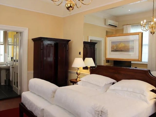 Tintagel Guest House