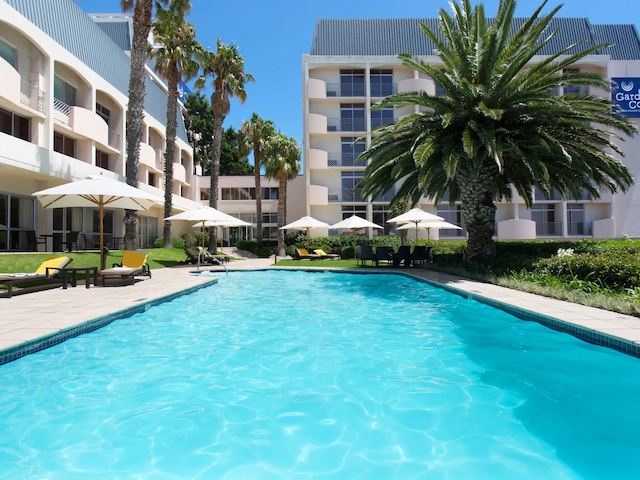 Garden Court Nelson Mandela Boulevard