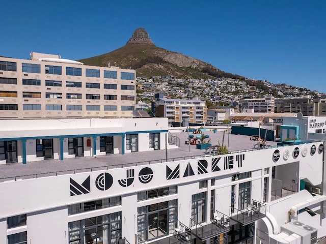 Mojo Hotel