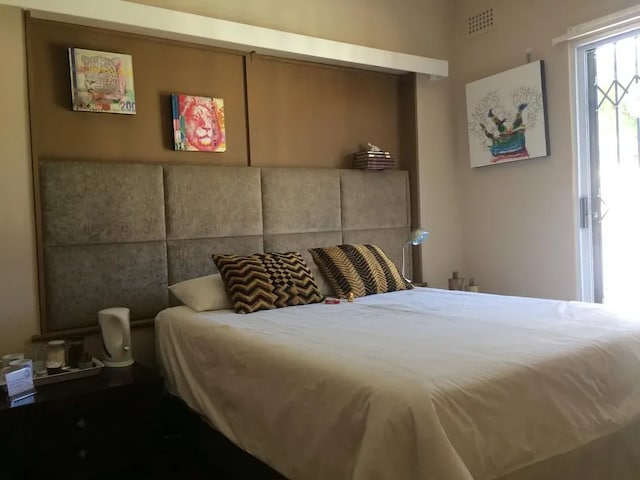 Leo's Den