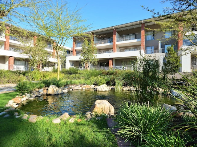 Century City Leisure Apartments