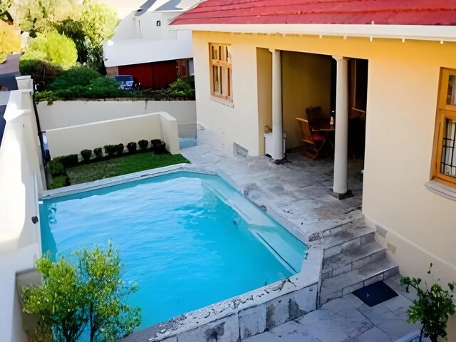 Redbourne Hilldrop Guesthouse B&B